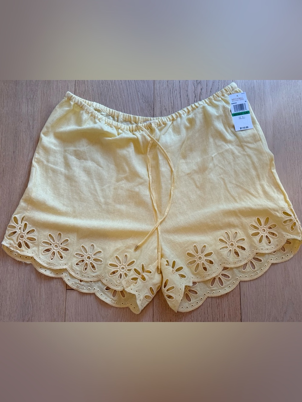 Michael Kors Eyelet Linen Blend Shorts Yellow Floral Scallop Hem L NWT